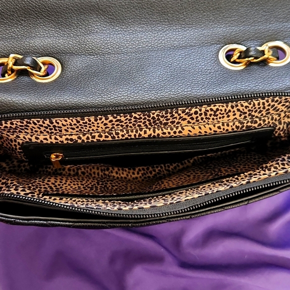 Black Quilted Leather Bag - Picture 4 of 5